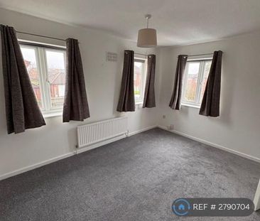 2 bedroom semi-detached house to rent - Photo 2
