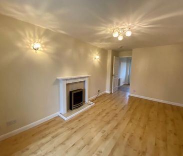 2 bedroom semi-detached house to rent - Photo 3