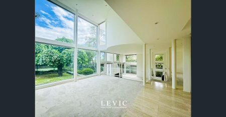 Prestige, Privacy and Parkside Perfection - Photo 3