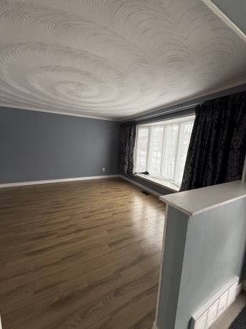 For Lease - 103 Cleta Drive Unit# Main, Toronto, Ontario - Photo 2