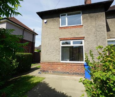 2 bedroom semi-detached house to rent - Photo 6