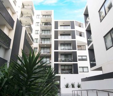 2 Bedrooms 2 Bathrooms With A Study Nook nearly NEW Apartment *The ... - Photo 6