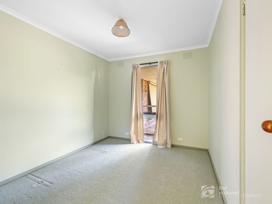 6 Coornong Court, 3337, Kurunjang Vic - Photo 1