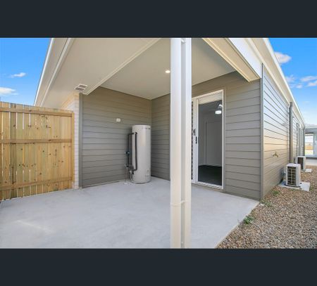 1/39 Sanno Rd, Morayfield, Qld 4506 - Photo 5