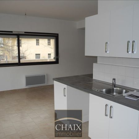 Location Appartement 1 pièce 44m² AUBAGNE 13400 - Photo 3