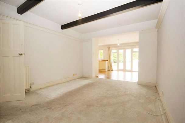 4 bedroom semi-detached house to rent - Photo 1