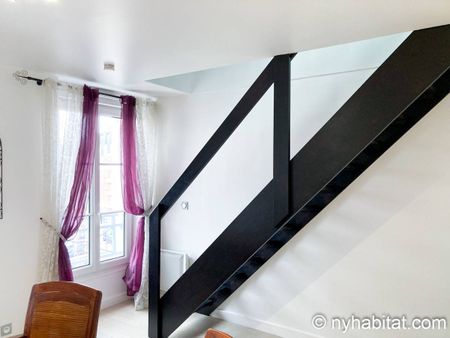 Logement à Paris, Location meublée - Photo 2