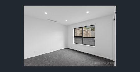 Prime Portarlington Location With Sweeping Bay Views - Photo 3