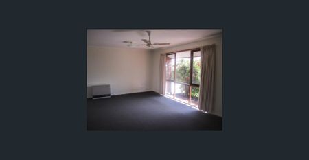 QUIET COURT LOCATION - Photo 3