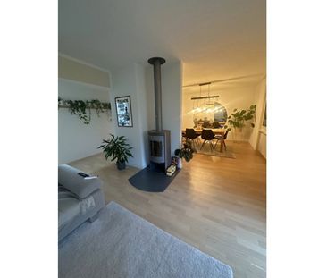 2.5 Zimmer, 100 m², 1. Stock - Foto 1