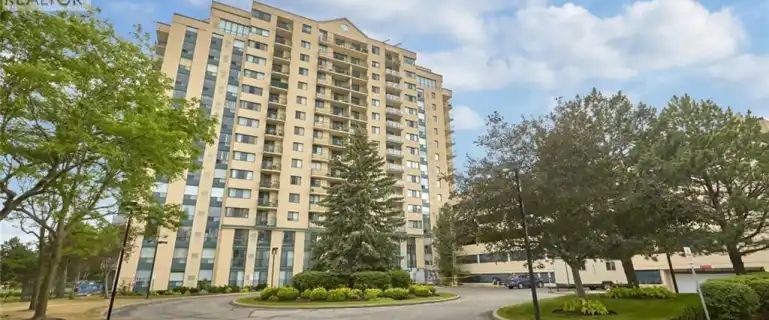 75 ELLEN Street Unit# 508 | 75 ELLEN Street Unit# 508, Barrie - Photo 1