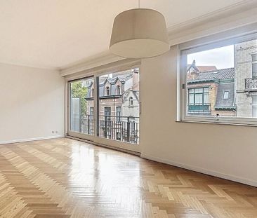 Appartement te huur in Elsene voor € 1.350 met 1 slaapkamer - Foto 1
