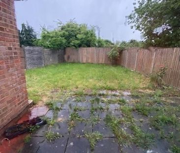 House share to rent - Photo 1