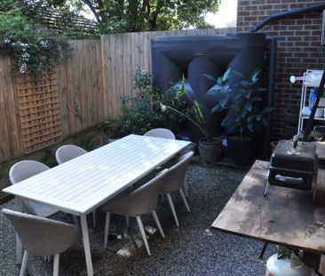 Heidelberg Heights - Photo 4