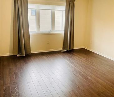 For Lease - 74 Oaktree Drive, Haldimand, Ontario - Photo 6