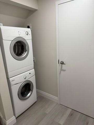 For Lease - 1608 Geta Circle Unit# Basement, Pickering, Ontario - Photo 3