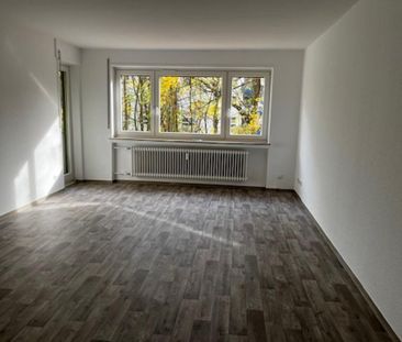 schöne 4 ZKB EG Wohnung mit Balkon & Gäste WC in Baunatal am Baunsb... - Foto 1