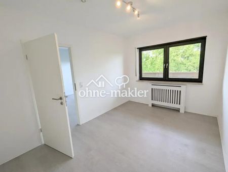 Exklusive 2,5-Zimmerwohnung mit herrlichem Blick ins Grüne mit TG-Stellplatz - Photo 5