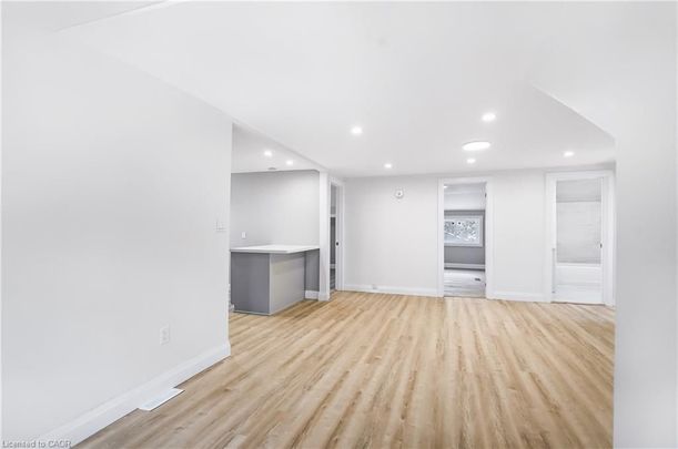 For Lease - 10 Comet Avenue Unit# 2, Hamilton, Ontario - Photo 1