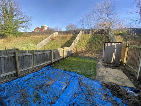 3 bedroom townhouse to rent - Photo 4