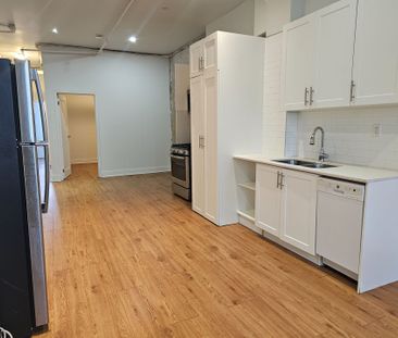 For Lease - 437 Spadina Avenue Unit# 2, Toronto, Ontario - Photo 3