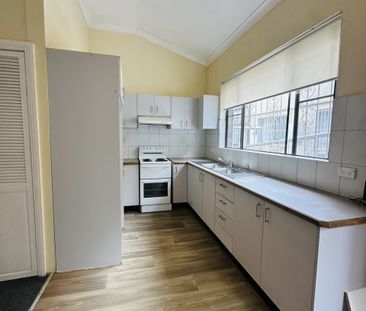 2/357 New Canterbury Road, Dulwich Hill, NSW 2203 - Photo 3