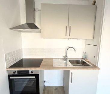Location Appartement 2 pièces 33m² - Photo 4