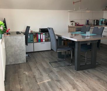 Deidesheim / Ruppertsberg lichtdurchflutete DG Wohnung - Foto 3