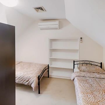 138 Bowman St, Sydney - Photo 1