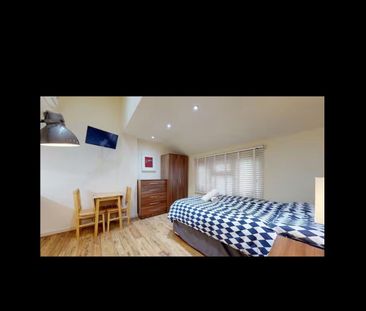 Studio Flat, Chatsworth Road, NW2 - Photo 3