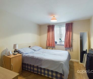 1 bedroom ground floor flat to rent - Photo 4