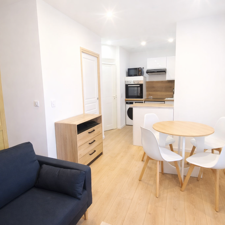 Location Appartement 1 pièce 24m² LA SEYNE SUR MER 83500 - Photo 1