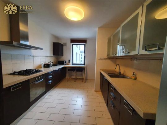 Inchiriere ap 4 camere, ambasada SUA. Garaj. - Photo 1