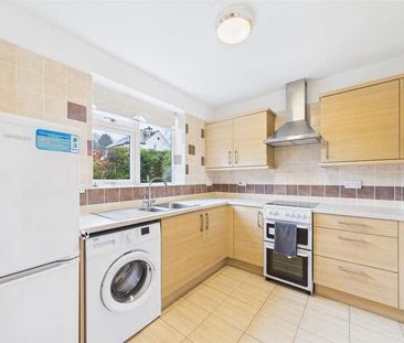 Garden Court, Birkenhead, CH42 - Photo 6
