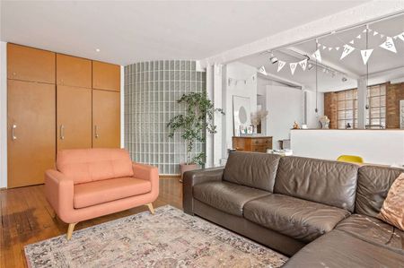 St. John Street, London, EC1V 4LY - Photo 3