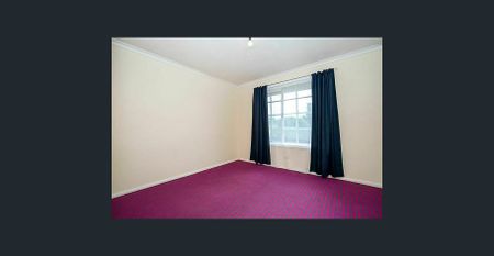 Conveniently Located Family Home - Photo 2