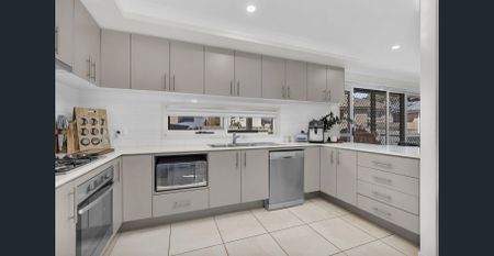 Family home in Elderslie - Photo 3