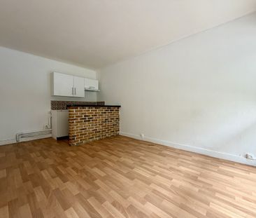 Location Appartement 1 pièce 22m² VIROFLAY 78220 - Photo 2