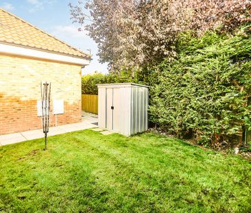 2 bedroom semi-detached house to rent - Photo 6