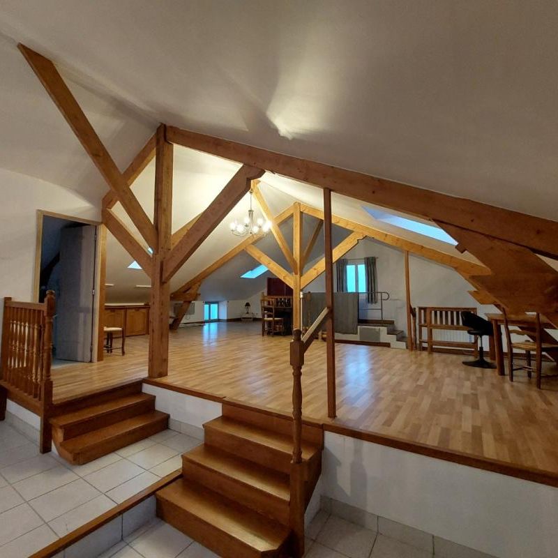 Location Appartement 2 pièces 65m² CRIEL SUR MER 76910 - Photo 1