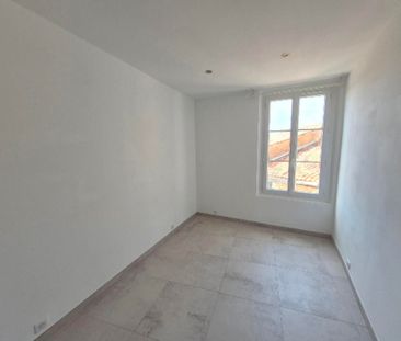 Location Appartement 3 pièces 60m² FAYENCE 83440 - Photo 3