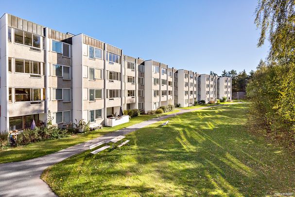 Solbergavägen 3 - Foto 1