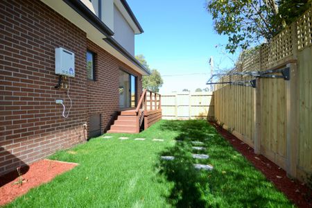 1/36 Jackson Street, Croydon - Photo 2