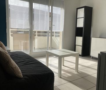 Location Appartement 2 pièces Meublé 31m² BRUGES 33520 - Photo 1