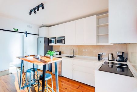 Rua Latino Coelho 63 - Photo 2