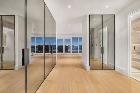 Lincoln Apartments, Fountain Park Way, London W12 - Photo 4