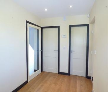 Abbots Close, Brentwood, CM15 - Photo 2