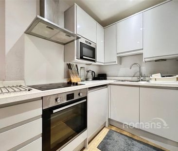 1 bedroom flat to rent - Photo 5