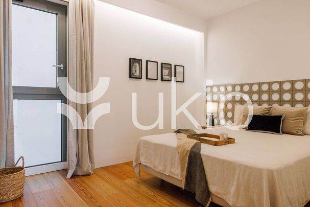 2 bedroom luxury Apartment for rent in Lisbon, Portugal - Photo 1