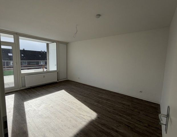 Etwas besonderes: günstige 3-Zimmer-Wohnung - Foto 1